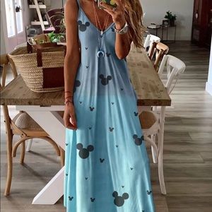 Cute Mickey maxi dress.  Ordered online and didn’t fit right.